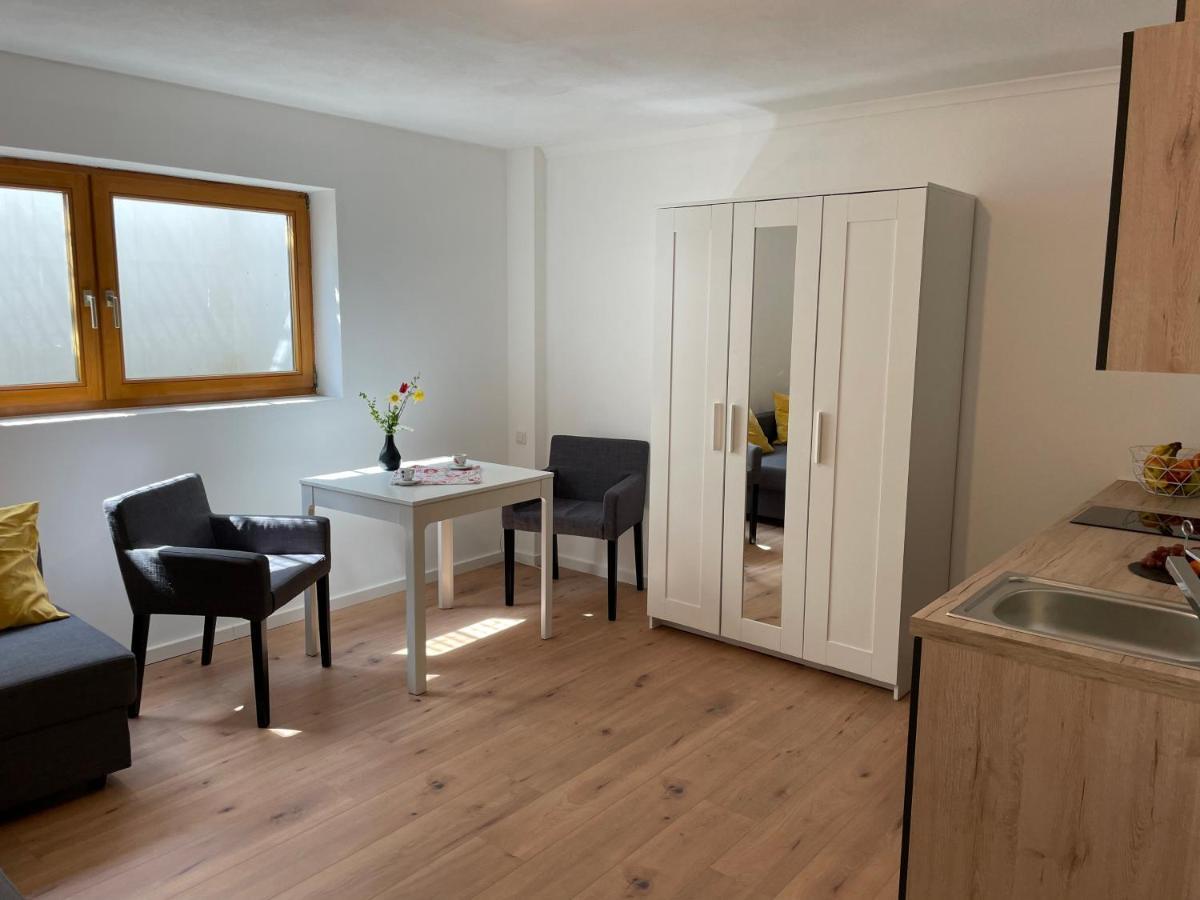 Schöne Souterrainwohnung in Seeshaupt Exterior foto